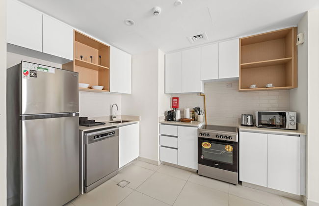 Silkhaus Reflection Tower - Photo 12