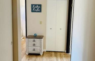 Edgewater Paradise HotTub Private Dock & Game Room - Foto 18