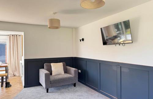 Modern & Spacious Home in Exeter - Smart TV & Xbox - Foto 22