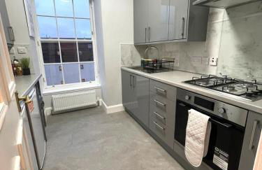 Celtic Apartment in the Heart of Central Edinburgh - Photo 14