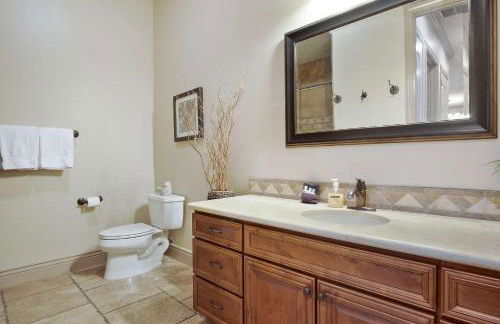 Sierra Sky - Patio with fireplace - Foto 48