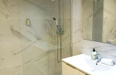 Marynton Boutique - Photo 32