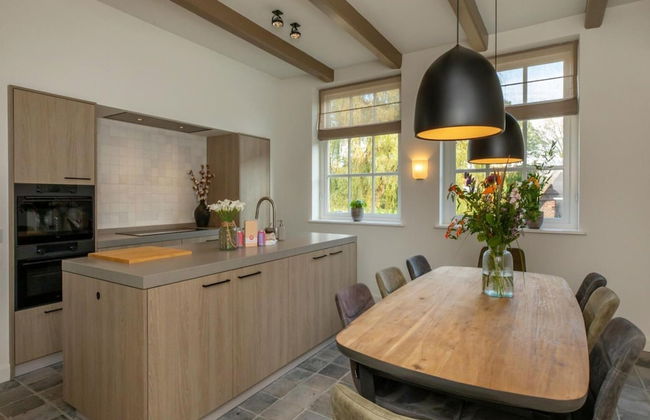 Farmhouse in Zeeland With Windmill Views - Foto 13