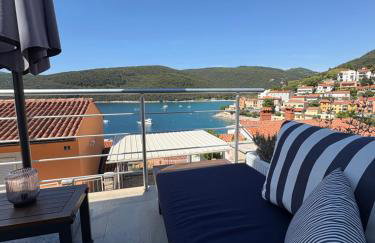 Apartment Mirella 1 "Your sunny sea-view escape with two terraces in the heart of Rabac" - Photo 4