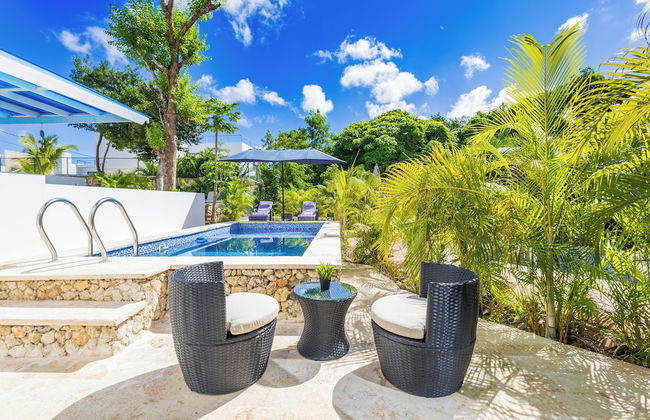 3-BR Villa with Pool & Rooftop Jacuzzi - Foto 53