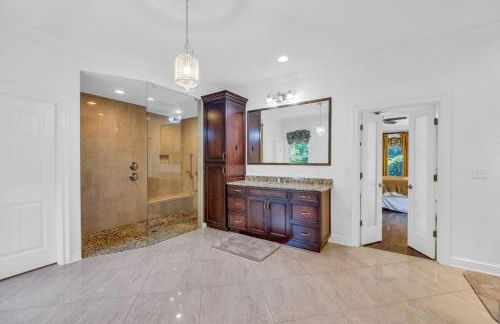 The Wexford French Chateau w Pool - Photo 47