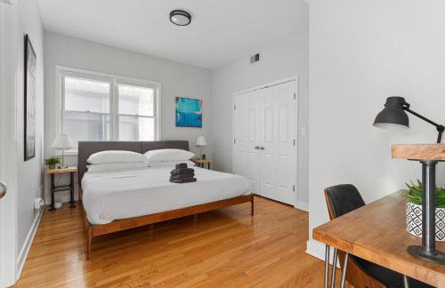 The Upscale Getaway Near Downtown - Foto 11