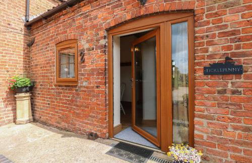 Ticklepenny - Foto 1