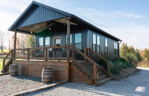 Bourbon Barrel Cottages #2 of 5 on Kentucky trail - Foto 1