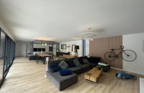 Villa moderne à Soustons avec piscine chauffée, 3 chambres et cuisine extérieure, animaux acceptés - FR-1-379-167 - Foto 4