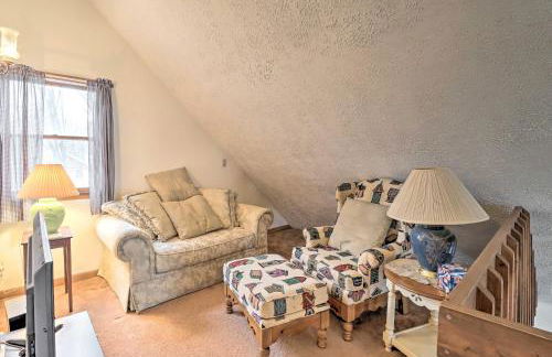 about 1 Mi to Lake Secluded Poconos Home with Decks - Photo 17