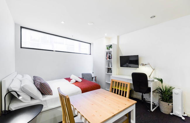 EMILY, Carlton Studio Apartment - Photo 6