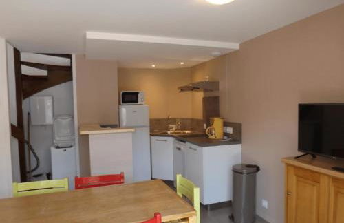 Gîte 19 confortable avec terrasse privée et vue sur le Puy Mary Cantal - Photo 10