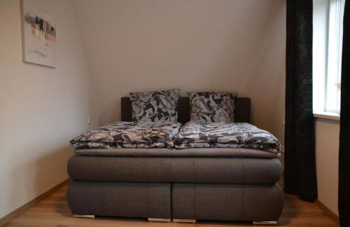 Die Gönothek - Ferienwohnungen - Foto 24