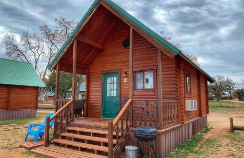 Charming Lakeview Cabin with Firepit Near Vineyards and Adventure Escapes in Buchanan Dam, Texas - Foto 1