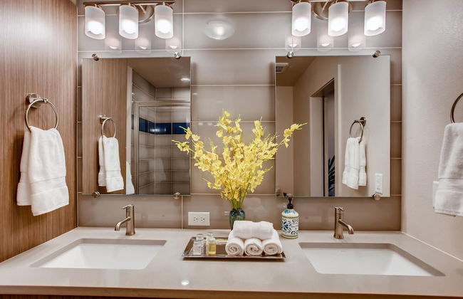 Elegant Townhome Near Old Town, Breweries and River! - Foto 20