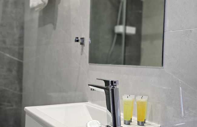 104 NIC - 102 Stay Cosmo City Suite - Photo 9