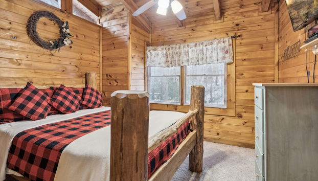 Hooks Haven 4 Bedroom Cabin - Foto 4, Habitación