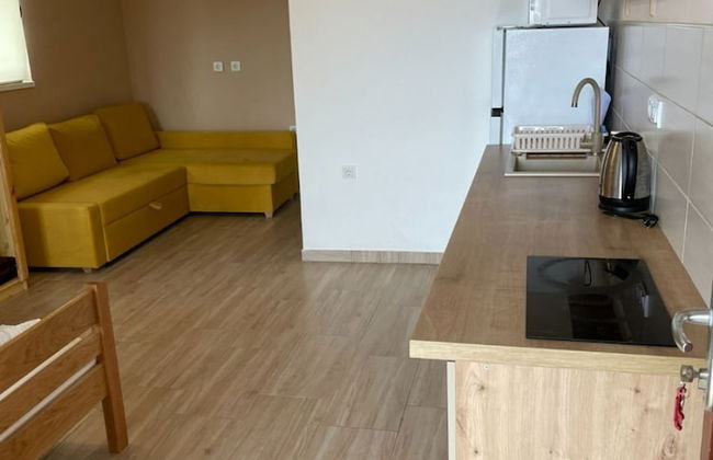 Jenny - 300m to the Beach - SA3 - Photo 3