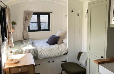 Peaceful Shepherd’s Hut in beautiful countryside. - Foto 1