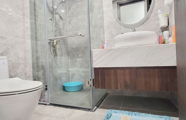 Modern Condo steps from Vincom Plaza - Foto 17