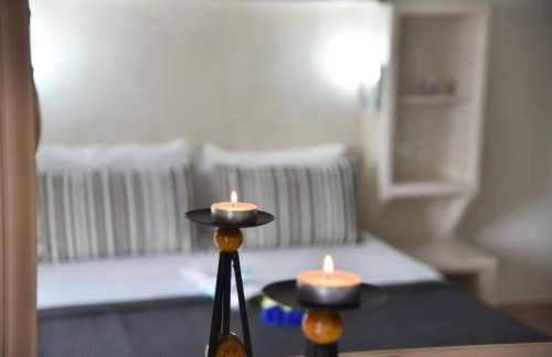 KyMa Studios and Suites - Photo 47