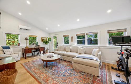 Modern Mid-Century Retreat - Foto 9