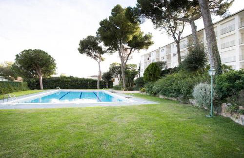 Espectacular apartamento en el corazón de Calella! - Foto 33