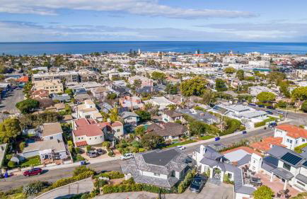 Coastal La Jolla Luxury - AC & Large Ocean View Patio! - Foto 30