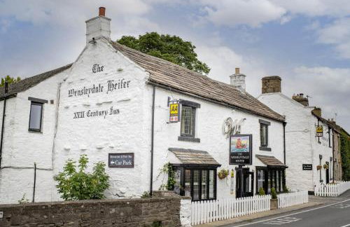 Number Three - Photo 24