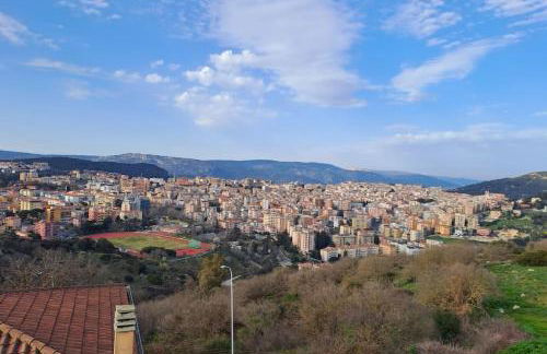 S'Altura, dall'alto di Nuoro - Foto 1