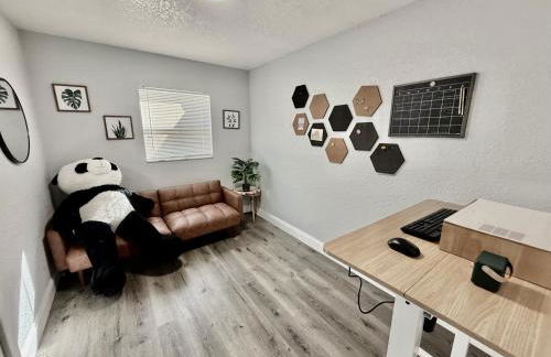 Relaxing 3BR Home Near Orlando Downtown & Parks - Foto 11