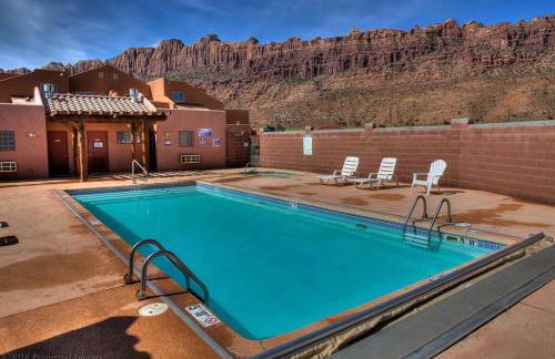 Steel Bender Villa - Foto 31