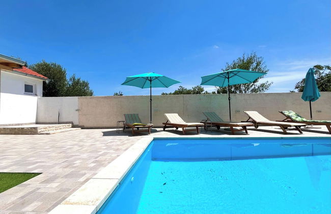 Holiday Home Mary with Pool - Photo 67