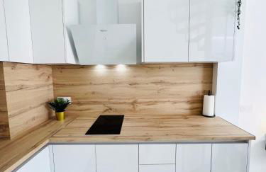 Golden Suite Plaza - Photo 8