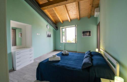 "Il Segreto" Vista Panoramica sulle Isole Eolie con Piscina, palestra e WiFi - Photo 38