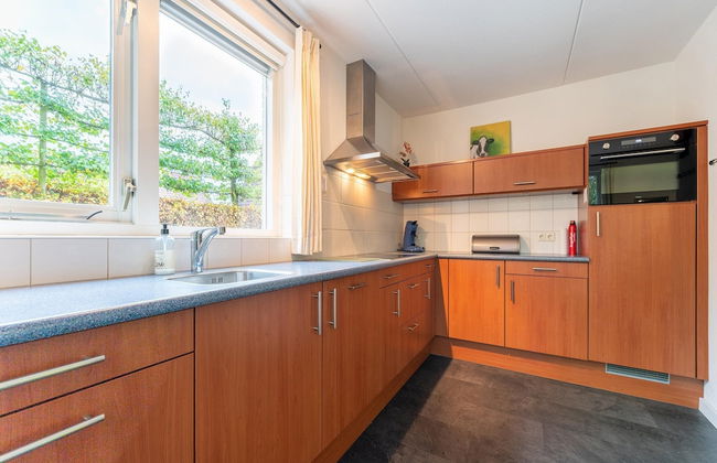 Free Holiday Home With big Garden - Photo 11