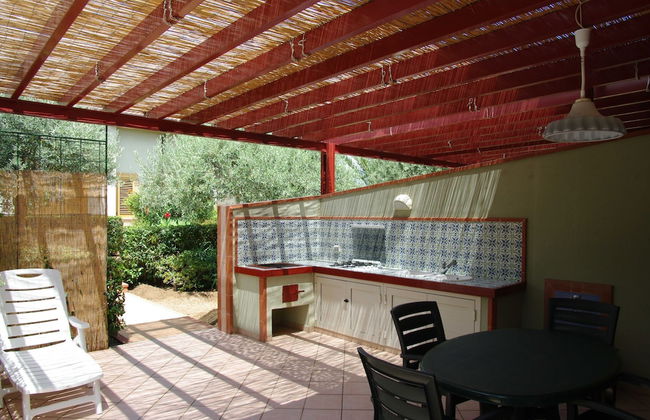 Stunning Apartment for 3 People in Residence - Photo 16