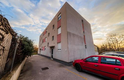 Paeninsula Studio Apartment - Photo 2