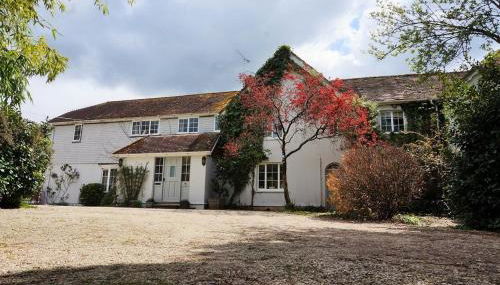 Entire Home, Child Okeford, Dorset - sleeps 10 - Foto 1