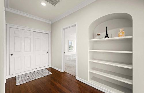 Spacious 5BR LA Villa with Pool Spa & Game Room - Foto 38