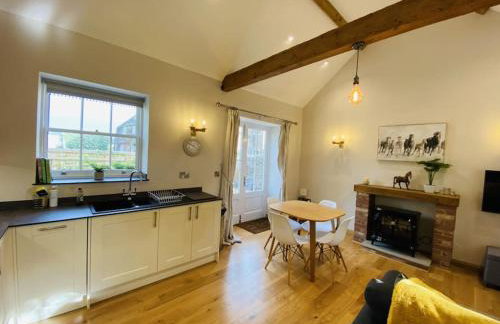 The Stable - For A Unique Retreat - Photo 1