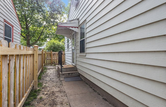 Parkway Cottage - Photo 49