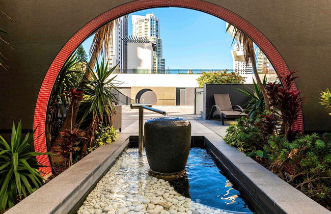 Peppers Broadbeach - Photo 76