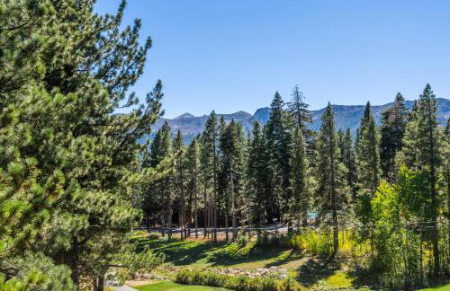 Mammoth Green #210 - Nearly Ski-in Ski-Out 2 Bedroom 2 Bath, Sleeps 6 on Golf Course - Photo 2