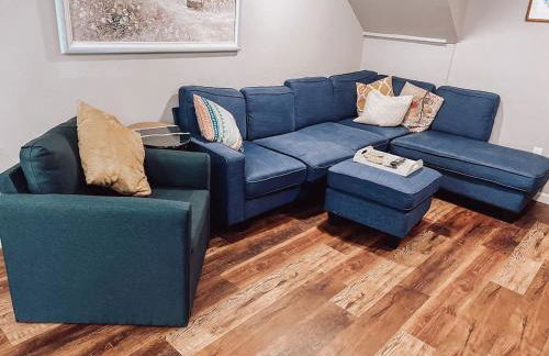 The Refuge on 5th - Pets , Patio & Firepit - Photo 12