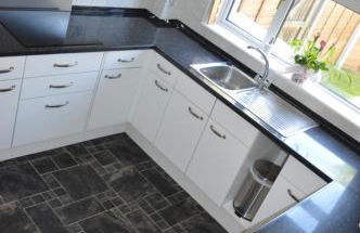 Cheerful 3 bedroom property set in the countryside - Foto 6