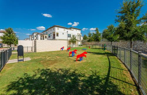 Luxe 3B/2B Getaway - Pool, Gym, Parking, Pet Wash - Foto 38