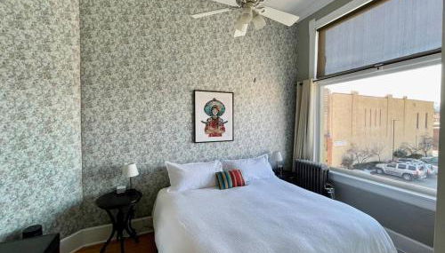 Heidi's Place, Downtown Salida - Photo 3