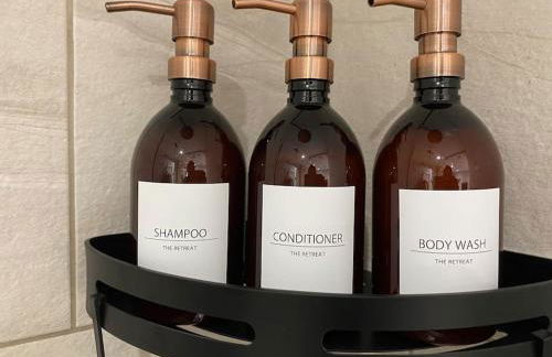 The Retreat-luxury cottage with hot tub (sleeps 4) - Foto 10